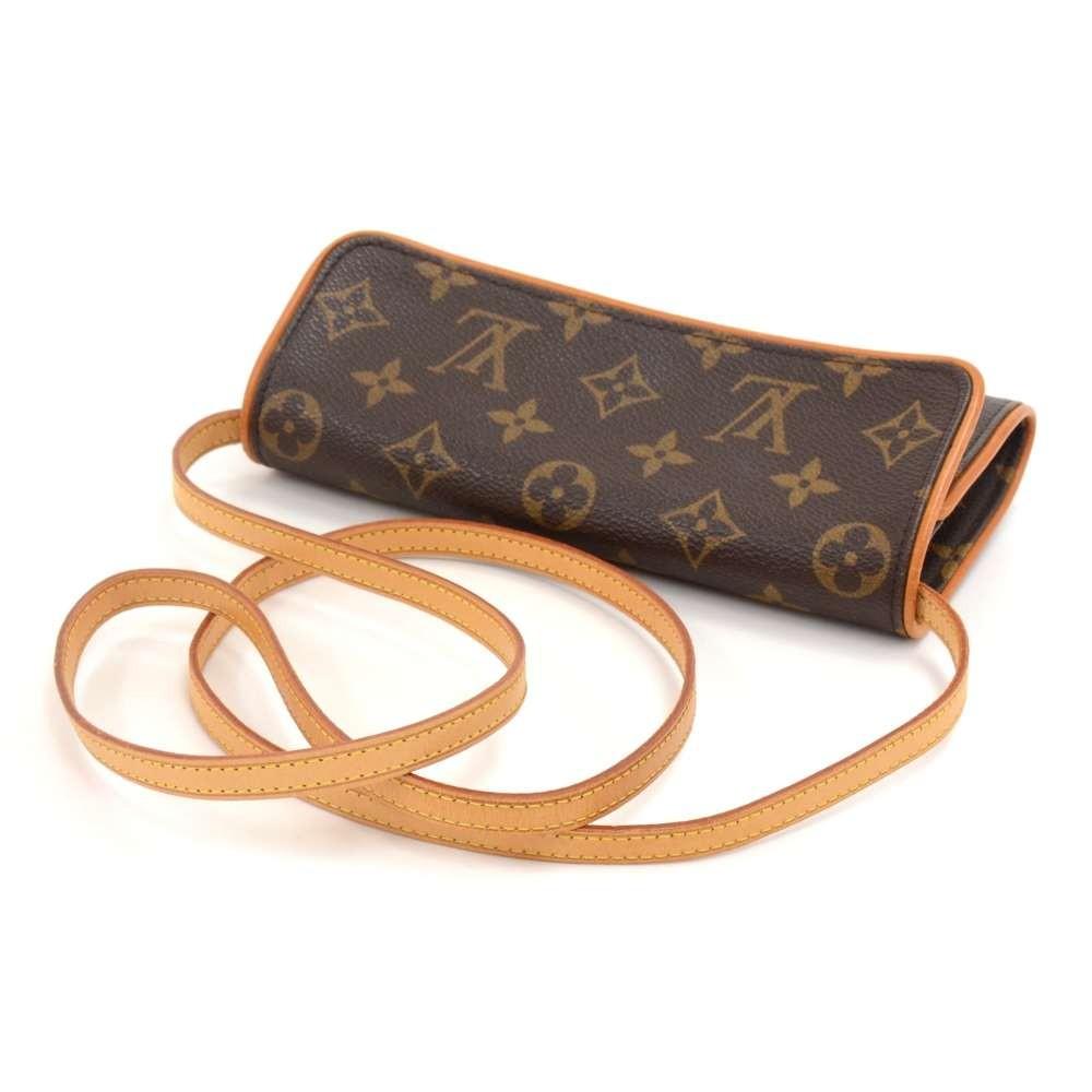 Louis Vuitto Pochette Twin PM Monogram Canvas Shoulder Bag