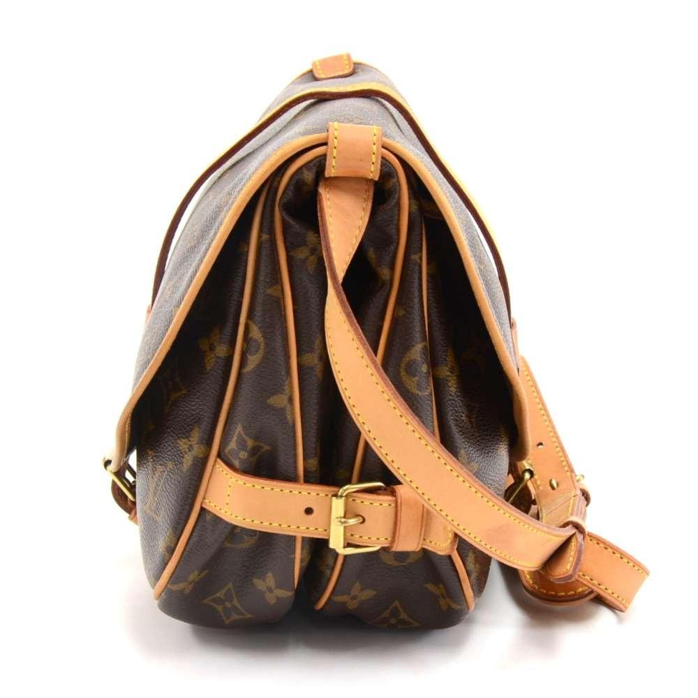 Louis Vuitto Saumur 30 Monogram Canvas Shoulder Bag