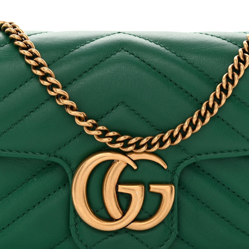Calfskin Matelasse Super Mini GG Marmont Shoulder Bag Emerald Green
