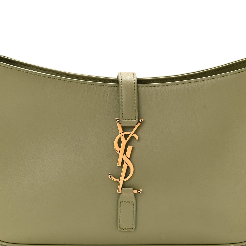 Smooth Calfskin Le 5 A 7 Hobo Pistache