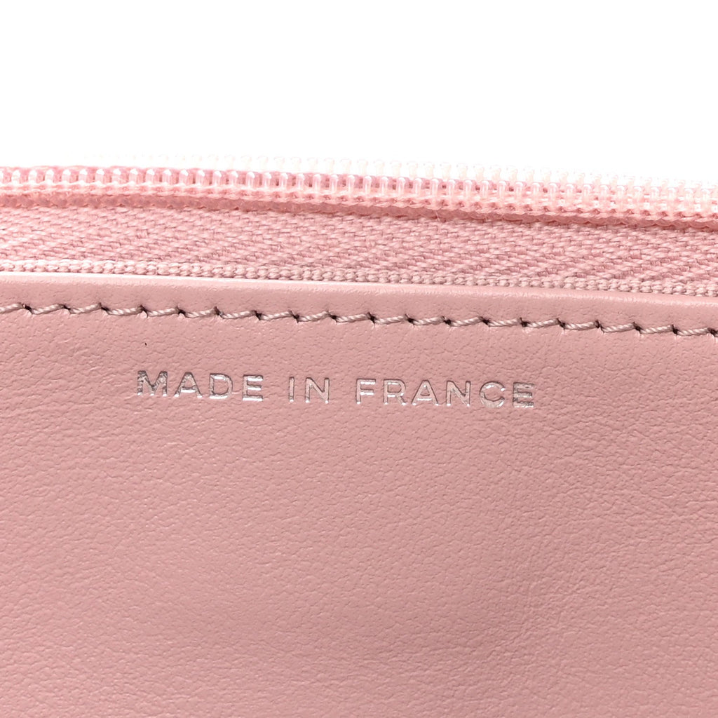 Caviar Quilted Wallet on Chain WOC Light Pink