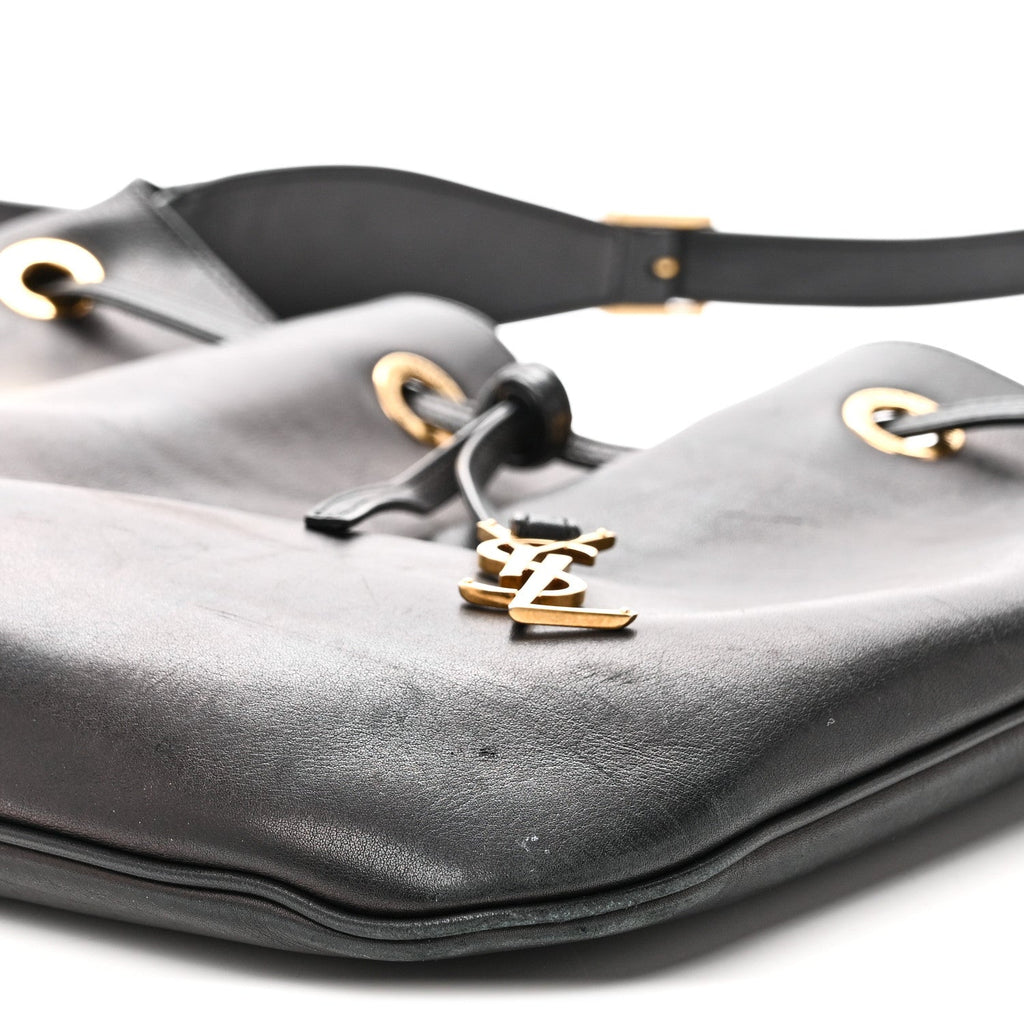 Smooth Calfskin Paris VII Large Flat Hobo Black