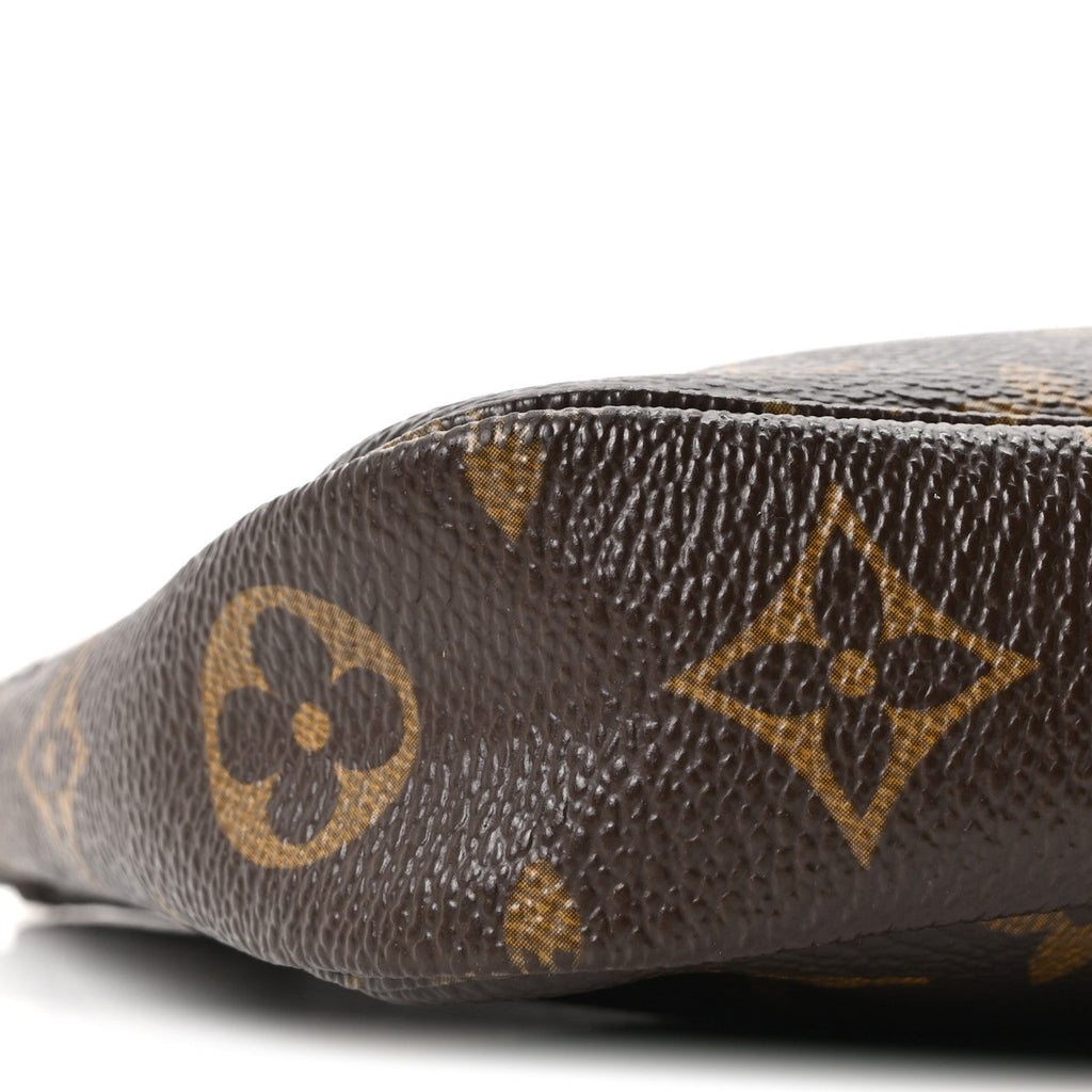 Monogram Pochette Accessories