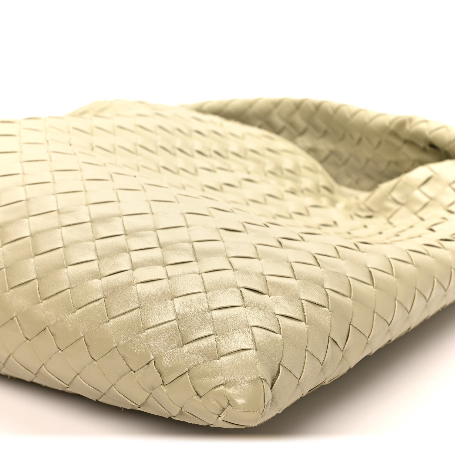 Calfskin Intrecciato Large Hop Travertine