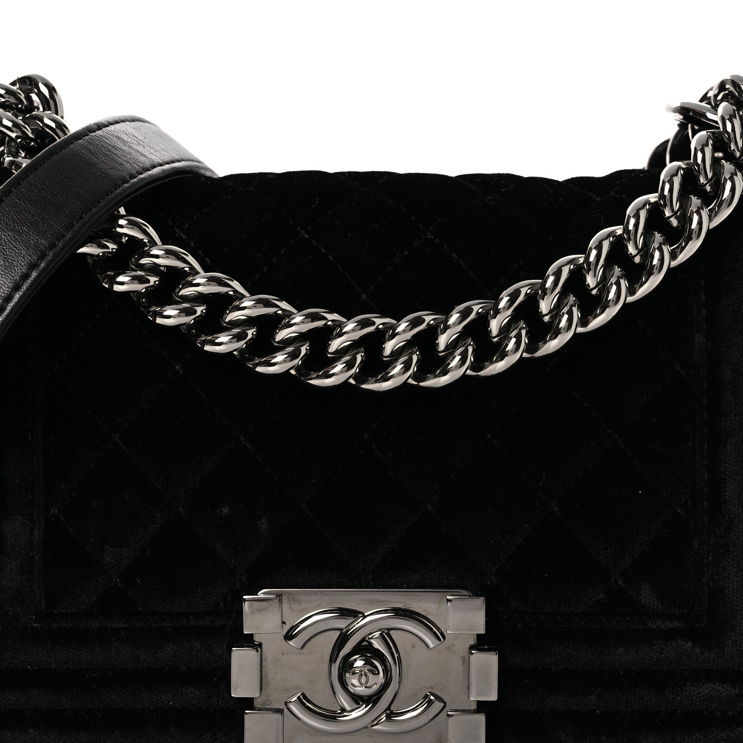 Velvet Quilted Small Boy Flap Black