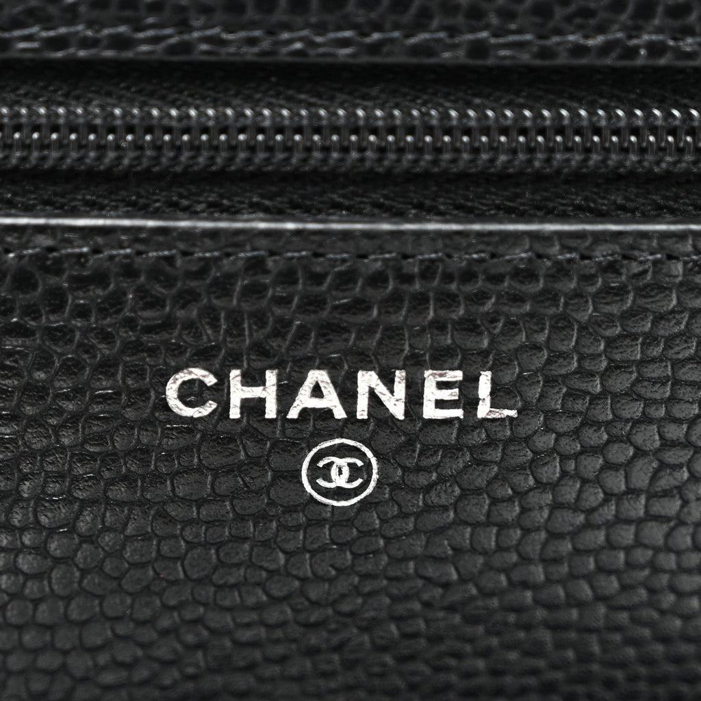 Caviar Quilted Wallet on Chain WOC Black