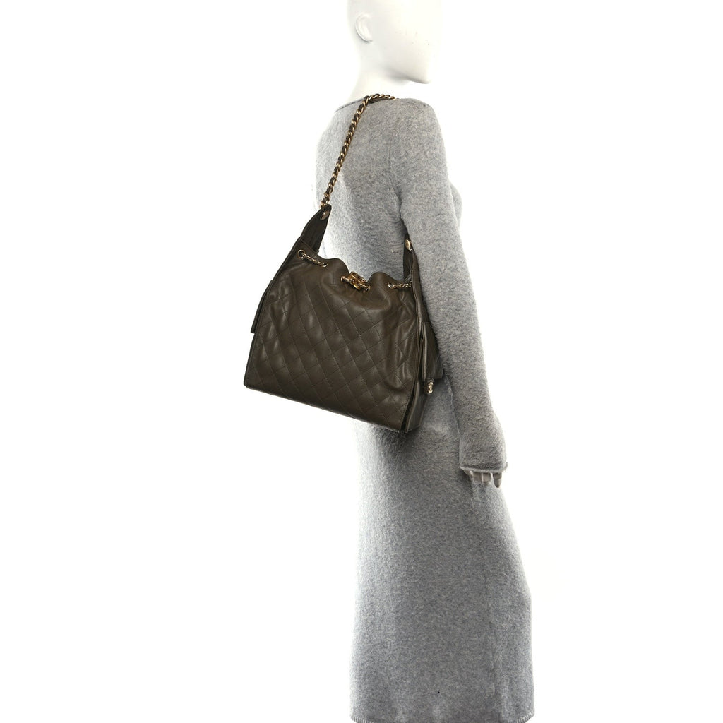 Caviar Quilted Medium Chanel 25 Handbag Dark Khaki