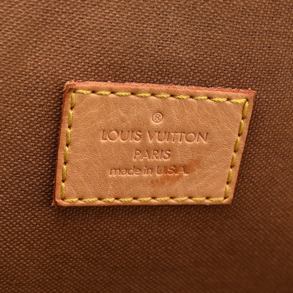 Monogram Lockit Vertical