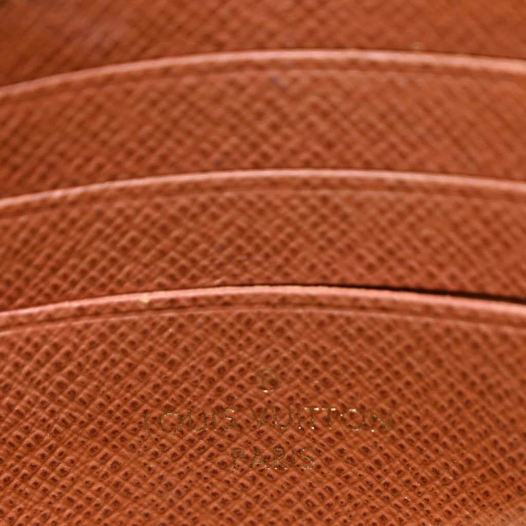 Monogram Ivy Wallet On Chain