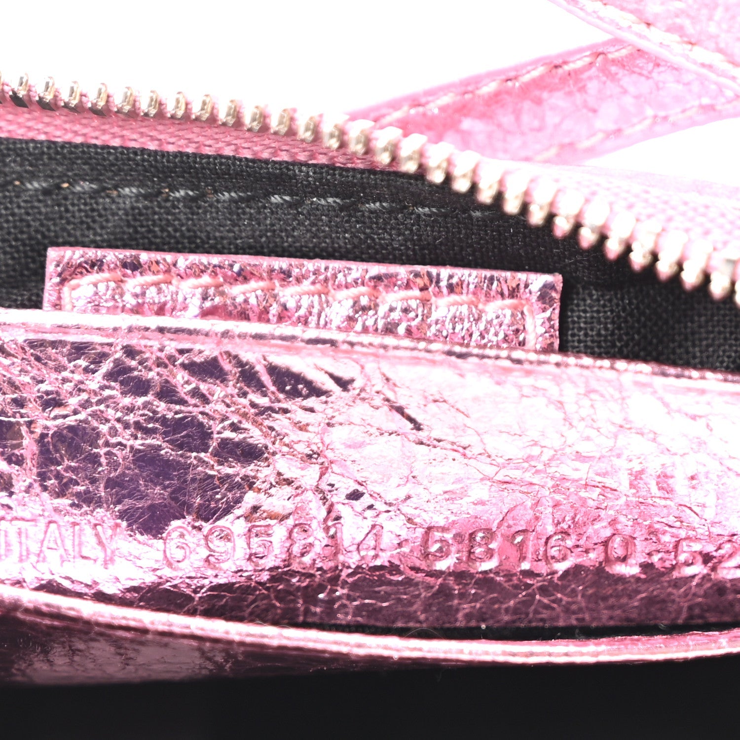 Metallic Agneau Arena Crystal Le Cagole Mini Purse With Chain Met Pink