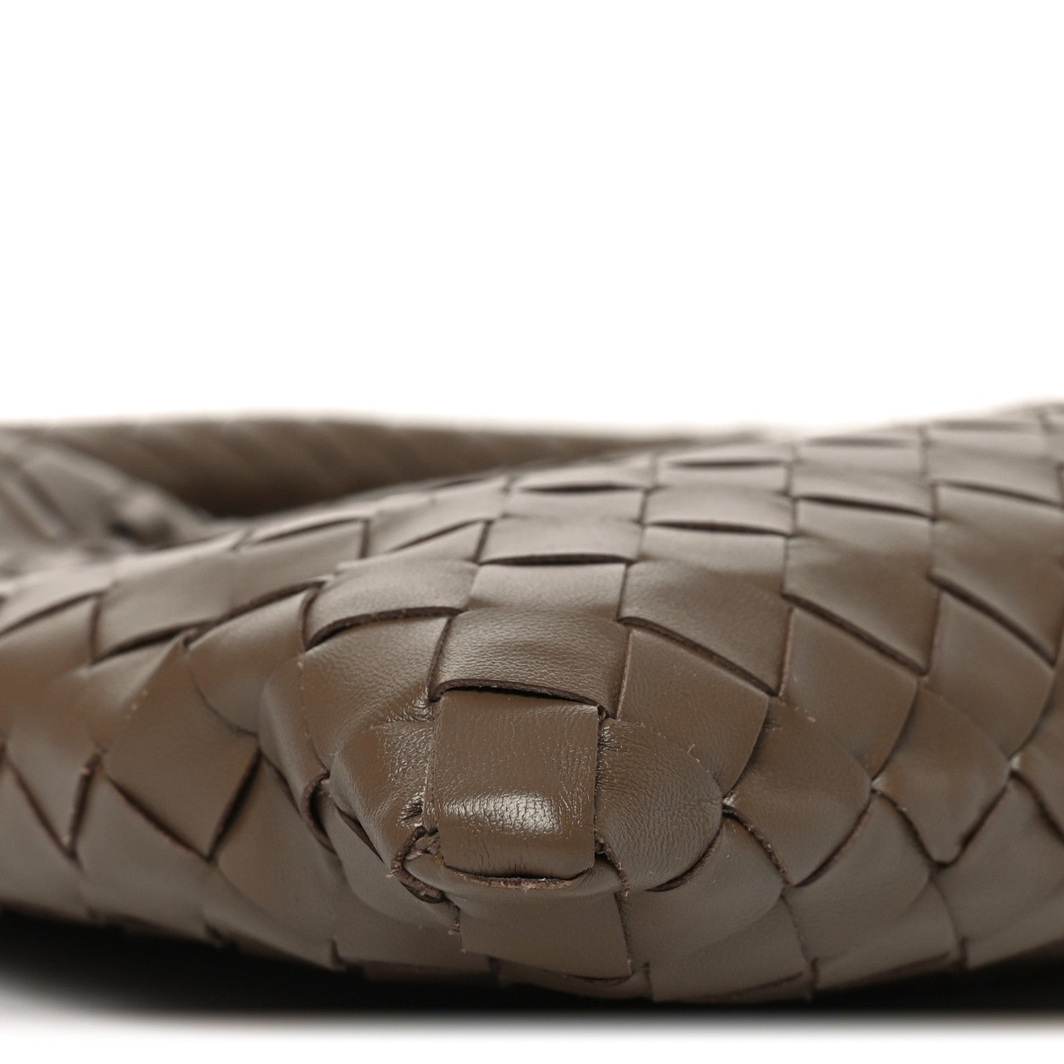 Calfskin Intrecciato Small Hop Pinecone
