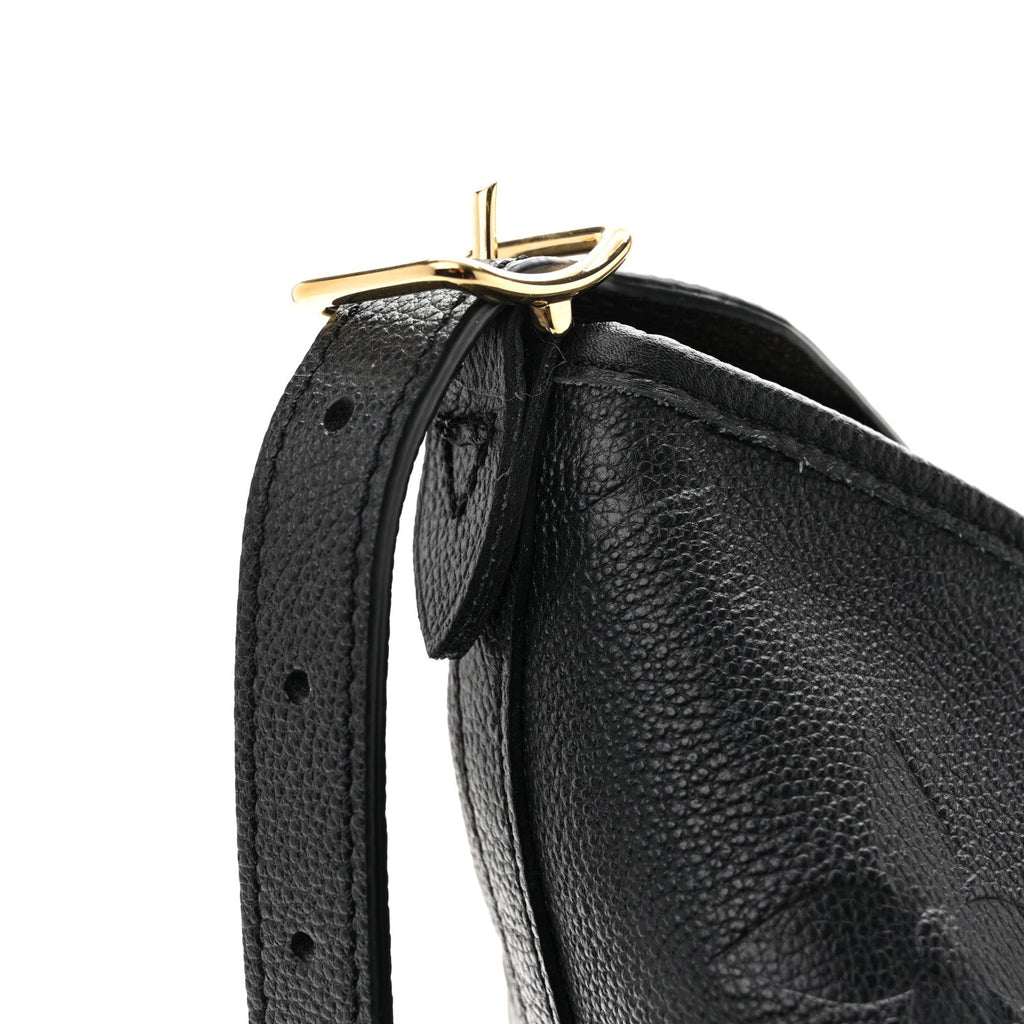 Empreinte Monogram Giant CarryAll MM Black