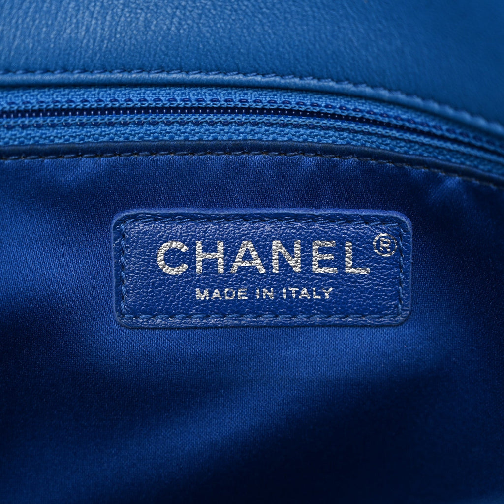 Lambskin Quilted Medium CC Crossing Flap Blue