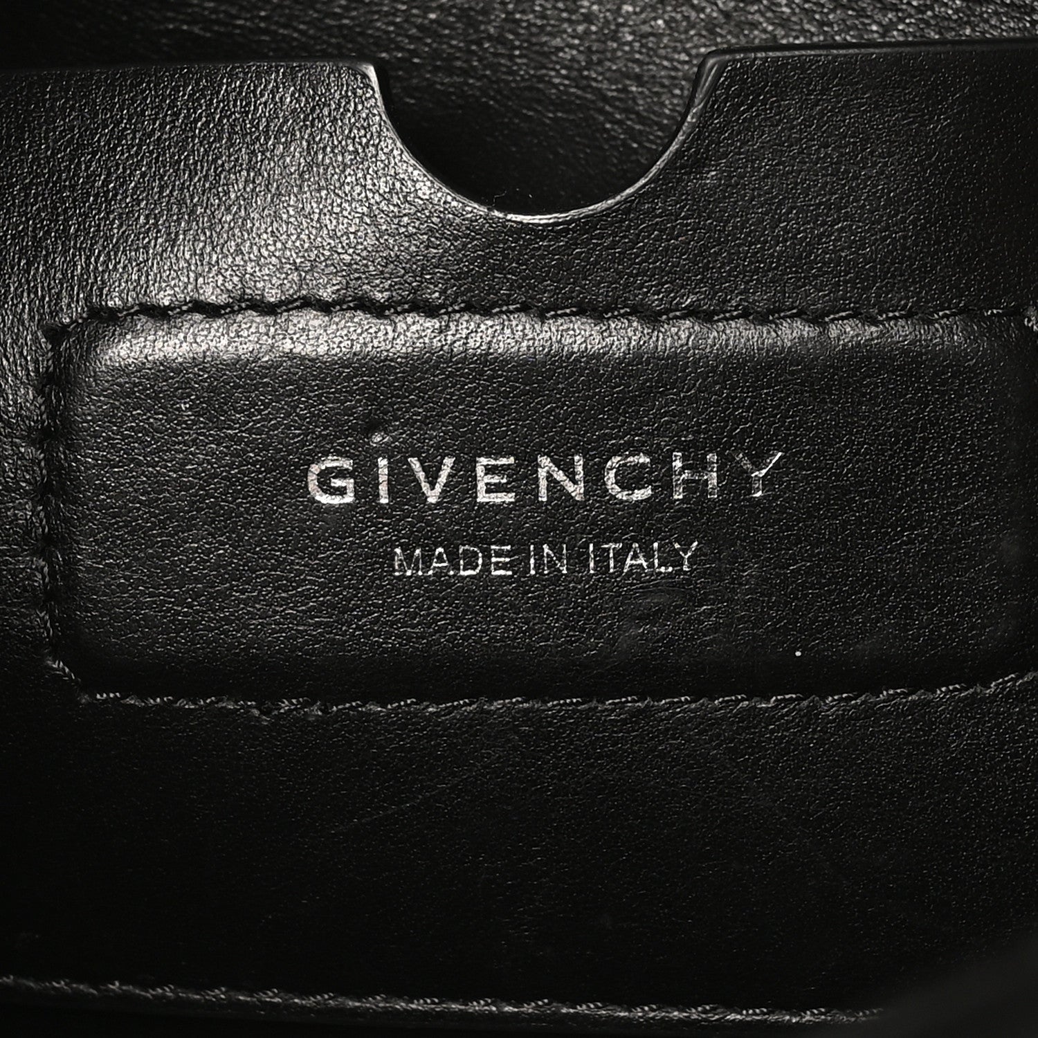 Smooth Calfskin Small Soft Antigona Black