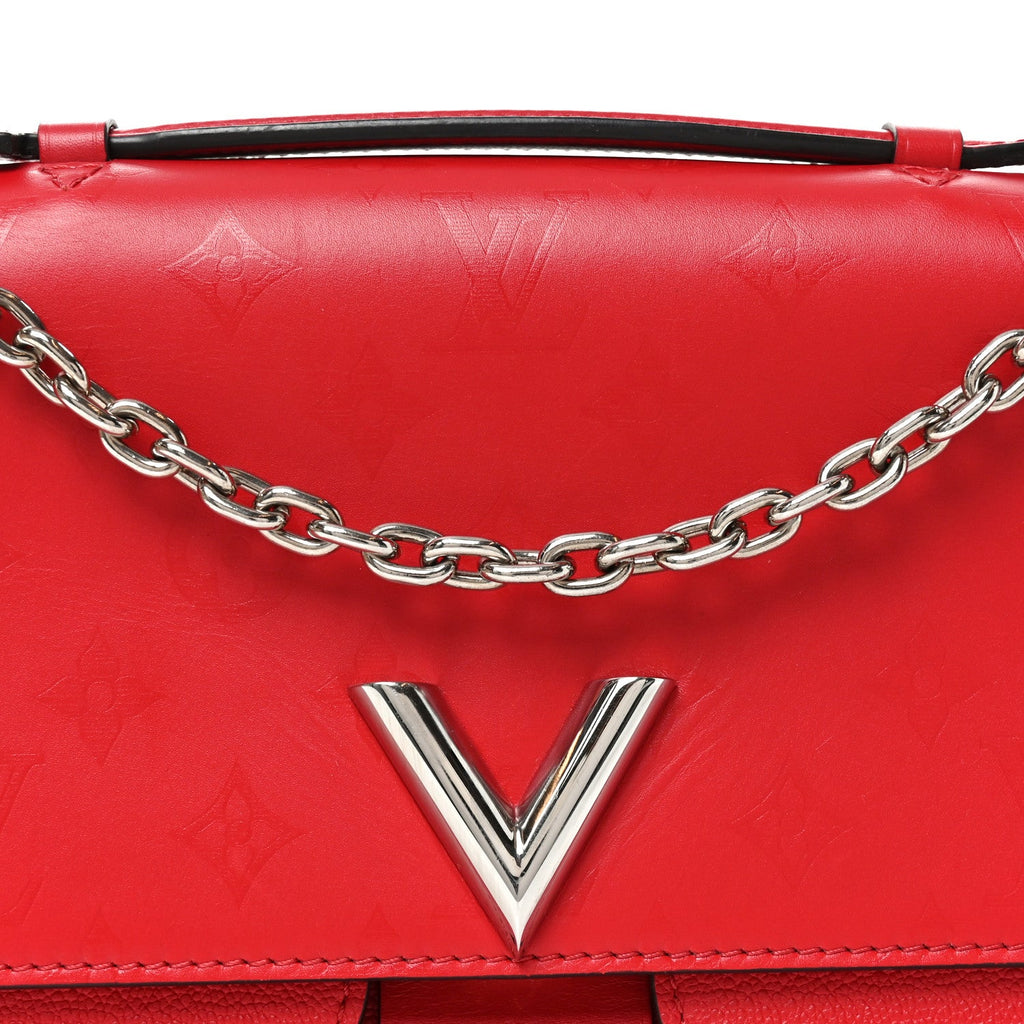Monogram Cuir Plume Ecume Very Chain Bag Rubis Red