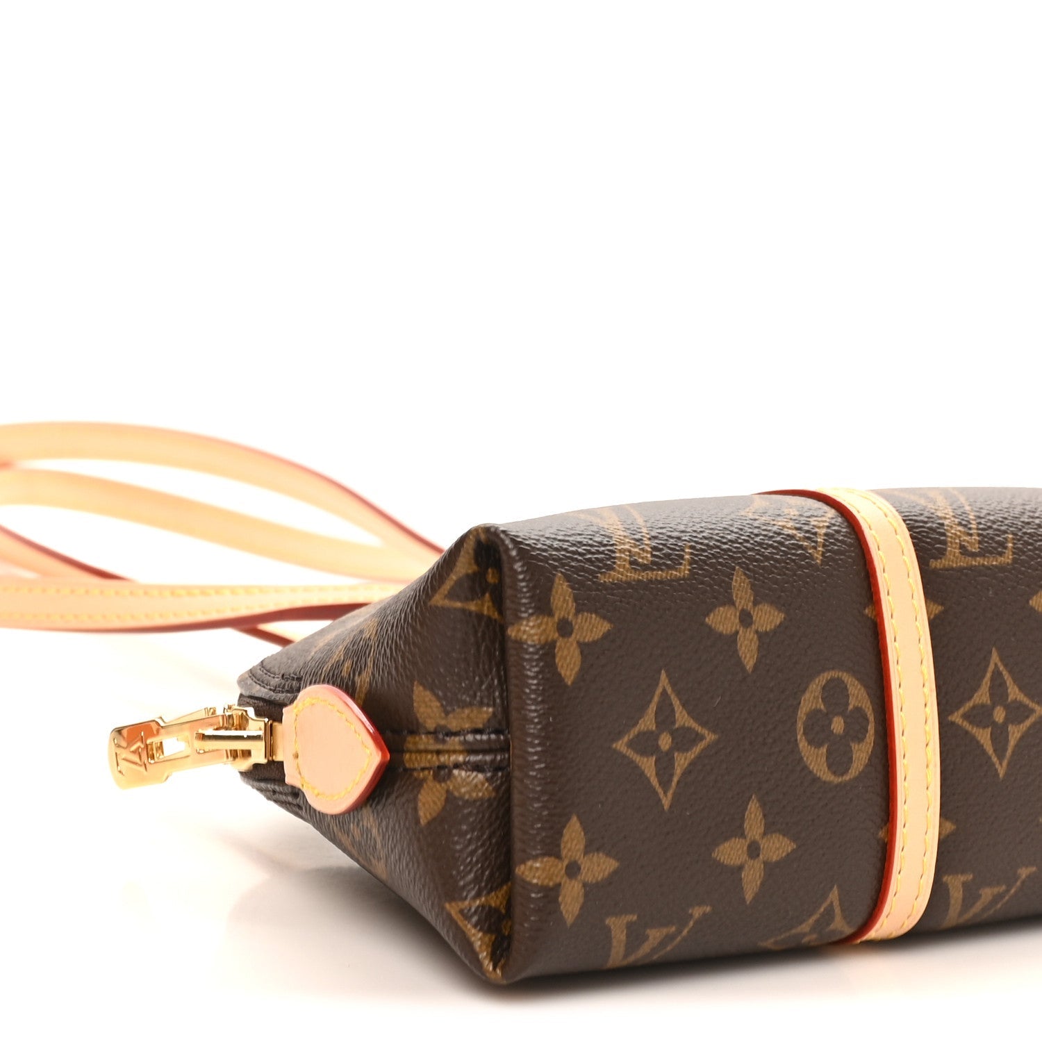 Monogram Squire East West