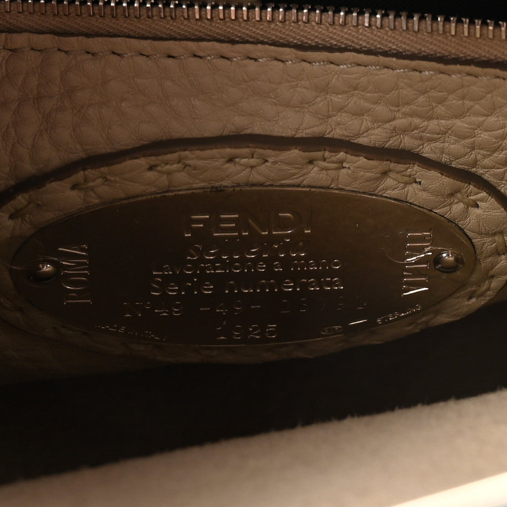 Cuoio Romano Selleria Bi-Color Mini Peekaboo Iconic Satchel Asfalto Latte