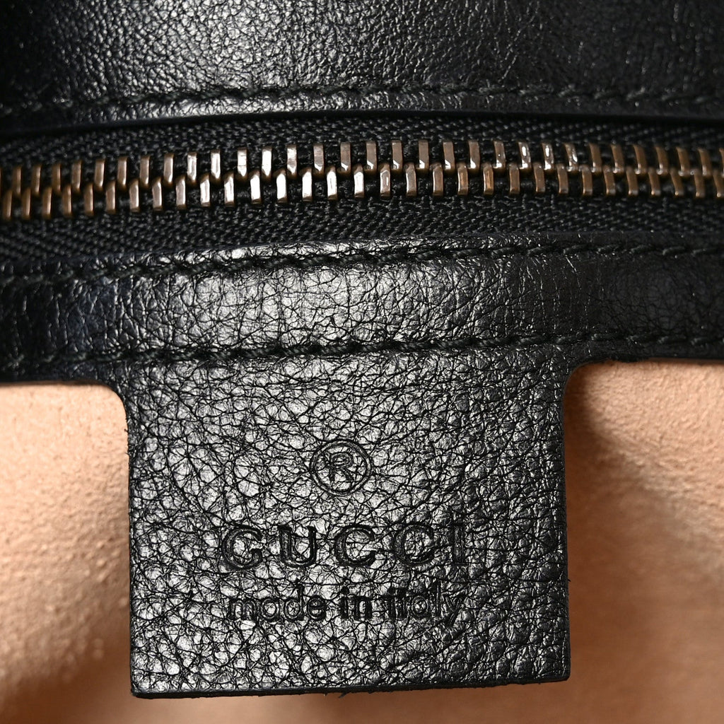 Azalea Calfskin Matelasse Heart Medium GG Marmont Slim Shoulder Bag Black