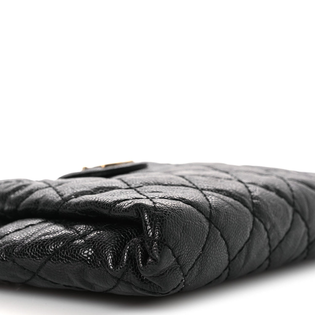 Crumpled Grained Calfskin Quilted Coco Pleats Clutch Black