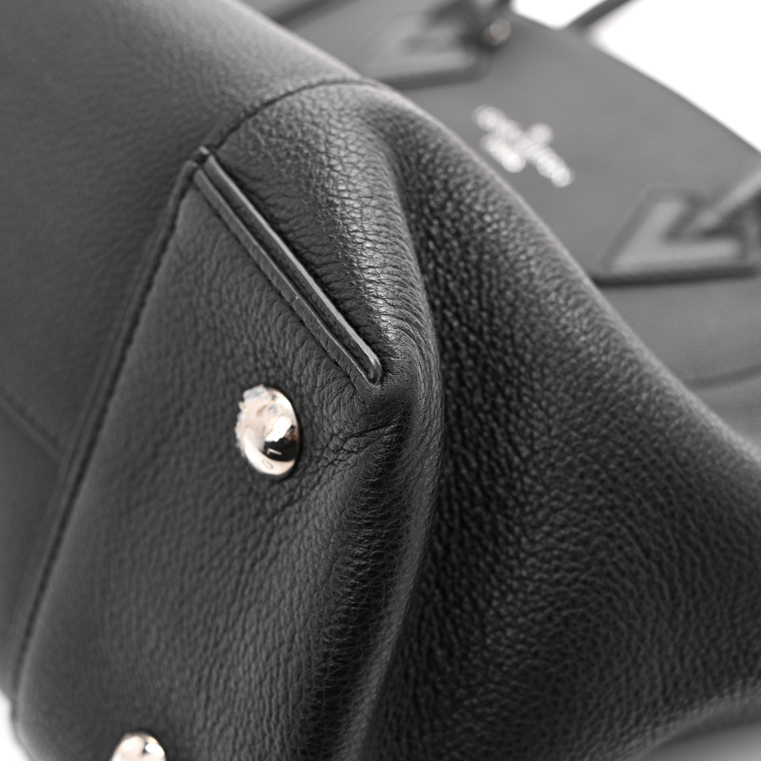 Veau Cachemire Soft Lockit PM Black