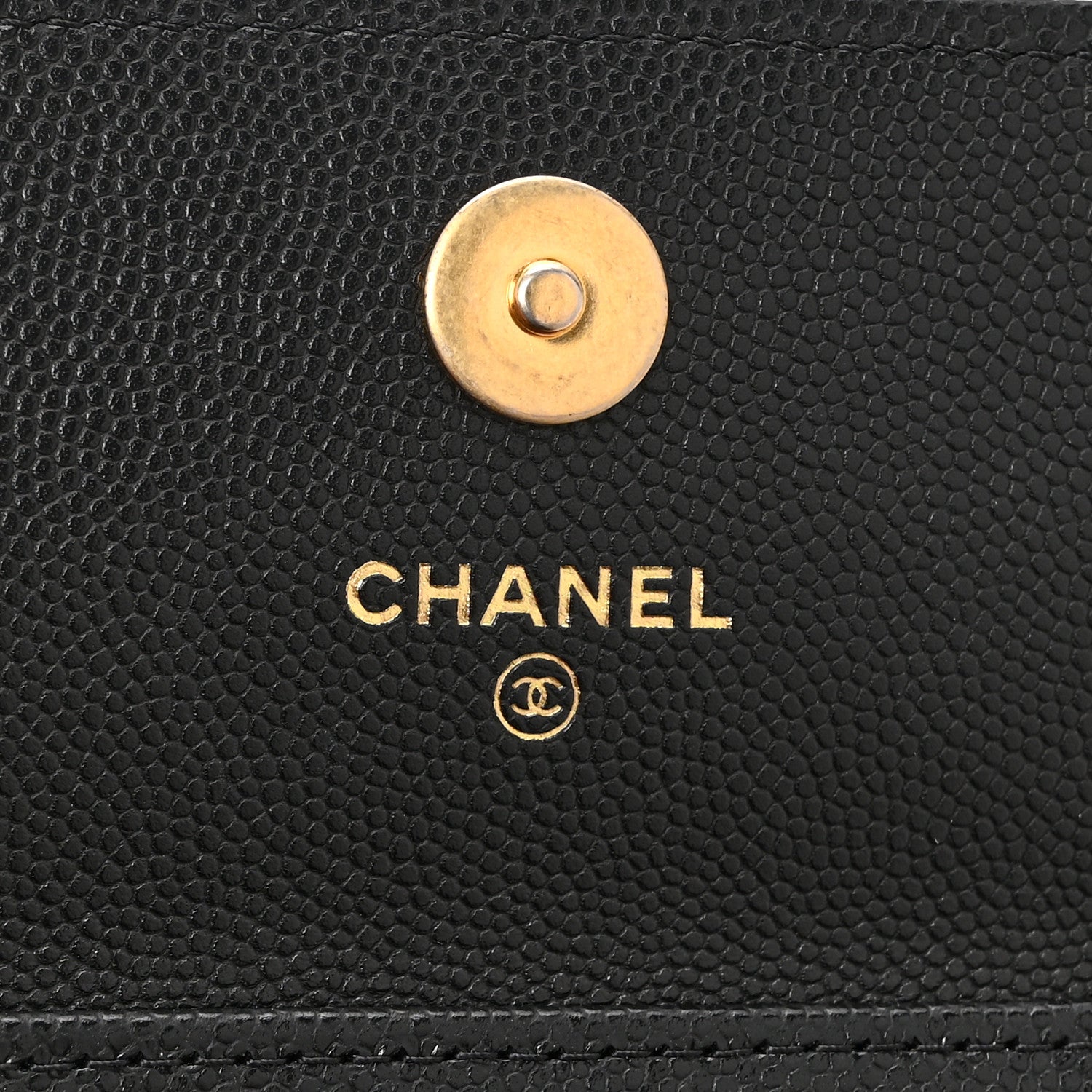 Caviar Quilted Twist Your Buttons Coin Purse With Chain Black