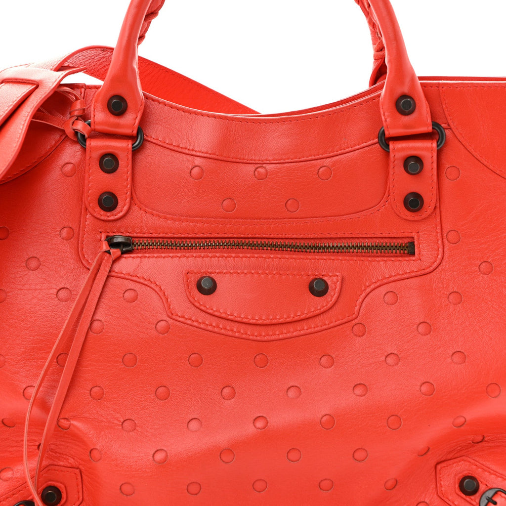 Agneau Perforated Classic Hardware Velo Rouge Grenade