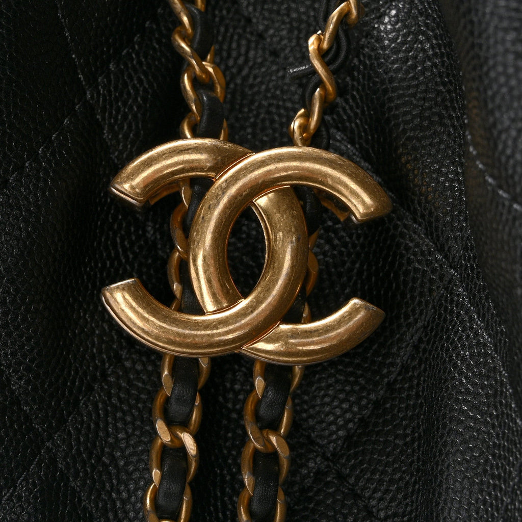 Caviar Quilted Medium Chanel 25 Handbag Black