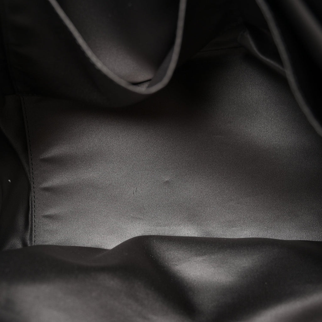 Lambskin Pearl Obsession Flap Black