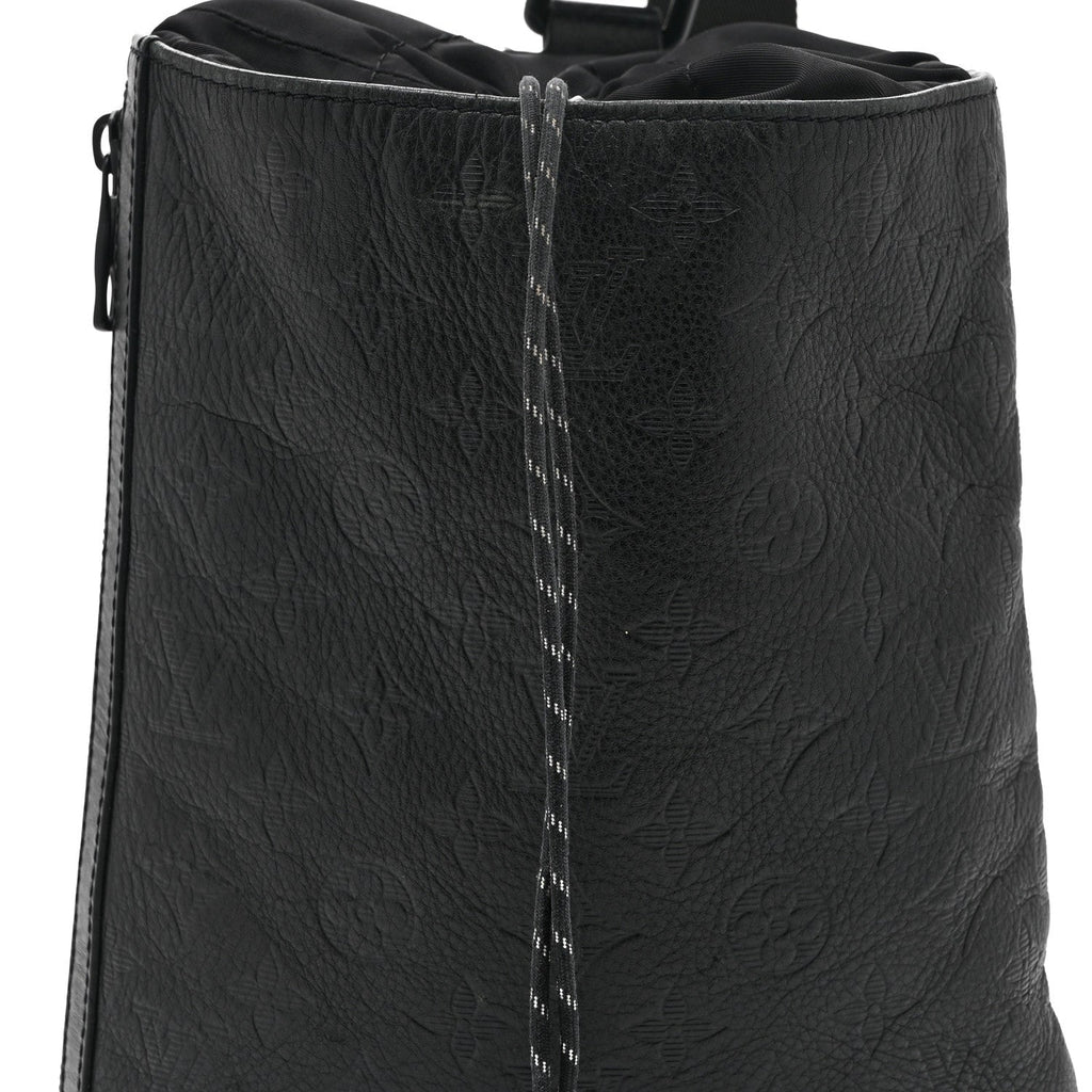 Monogram Shadow Chalk Slingbag  Black