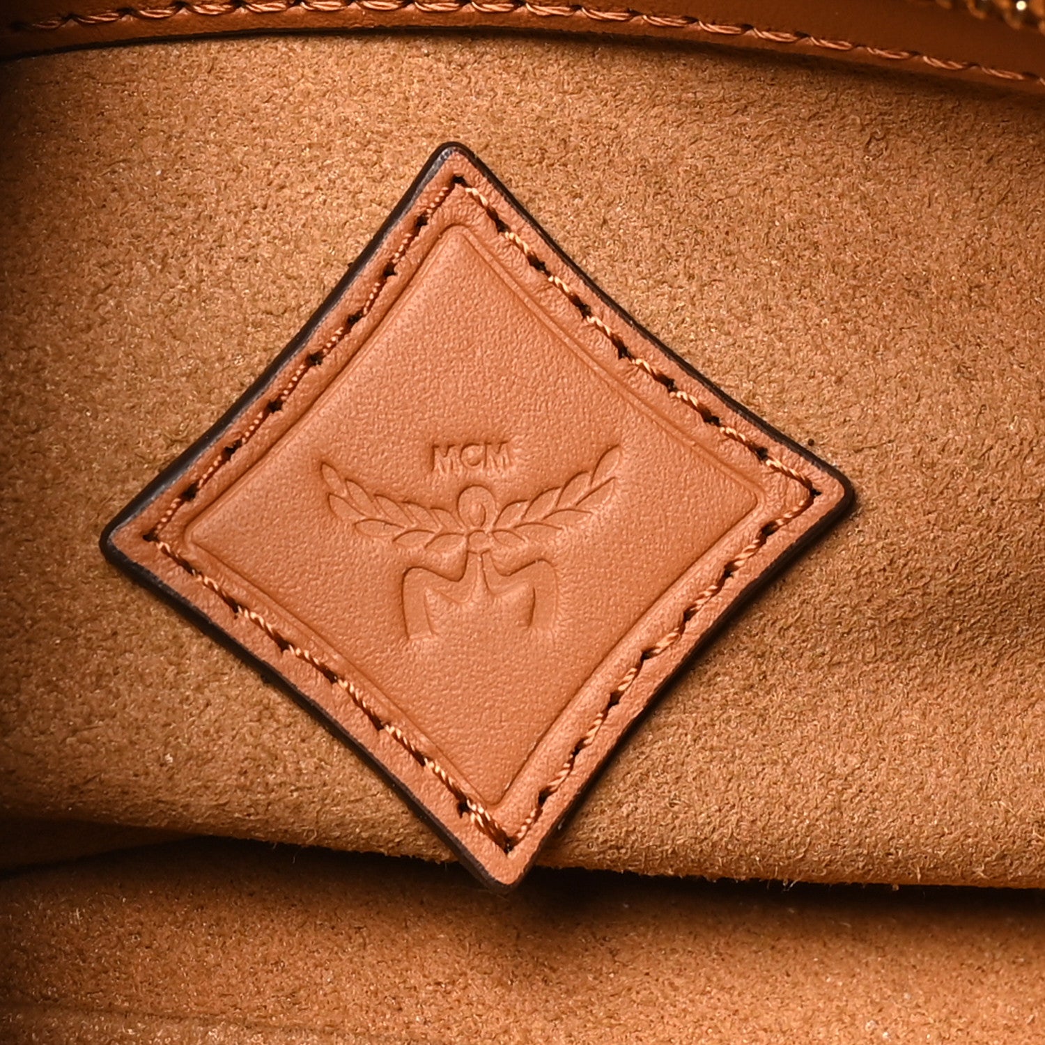 Visetos Small Ella Boston Bag Cognac