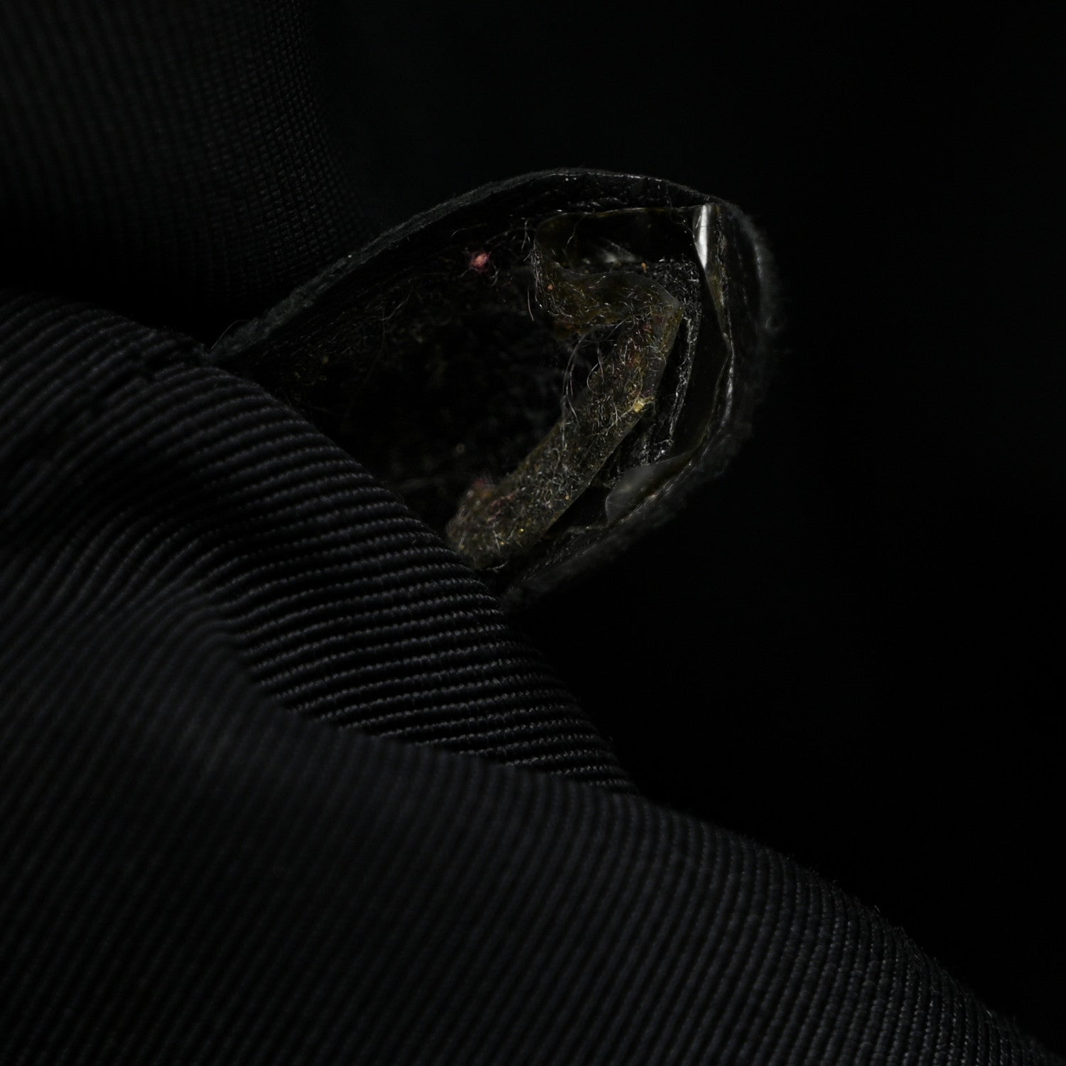 Calfskin Cerf Executive Shopper Tote Black
