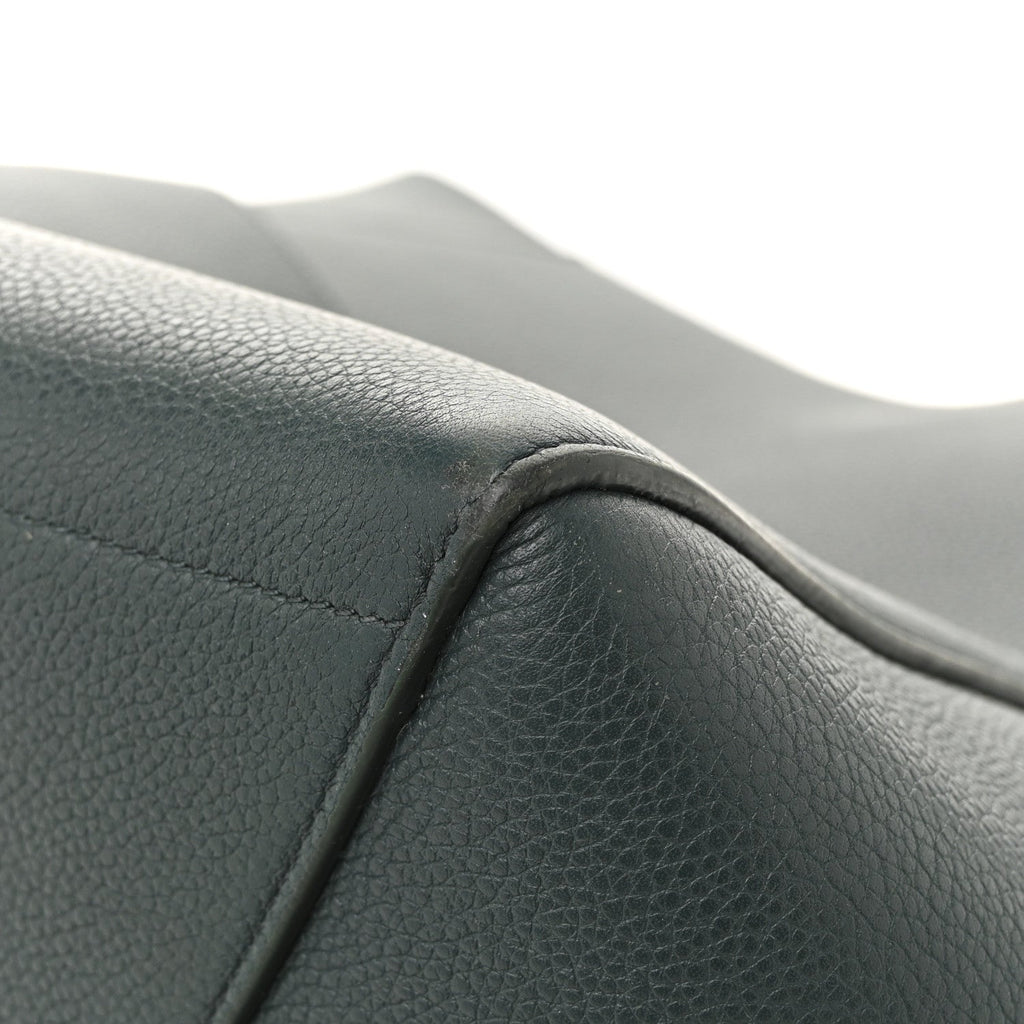 Soft Grained Calfskin Sangle Bucket Bag Amazone