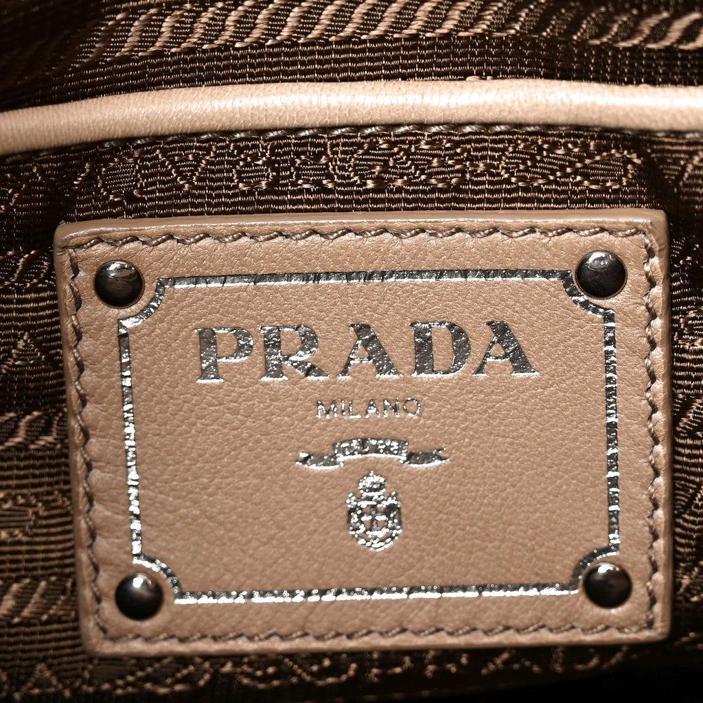 Nappa Gaufre Shopping Satchel Visone
