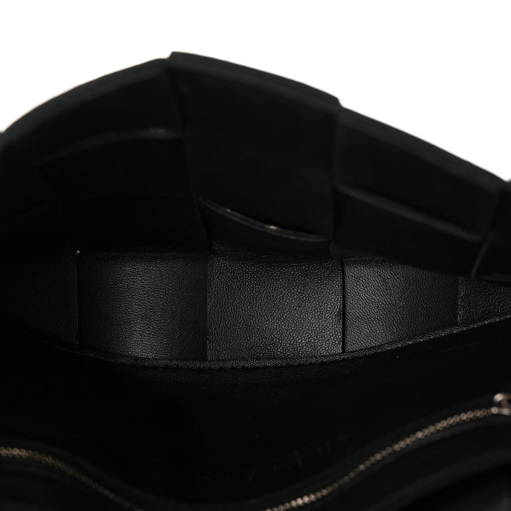 Nappa Maxi Intreccio Cassette Bag Black