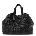 Calfskin Macrocannage Medium Toujours Black