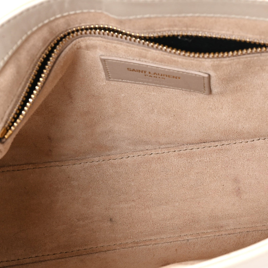 Smooth Calfskin Le 5 A 7 Hobo Crema Soft