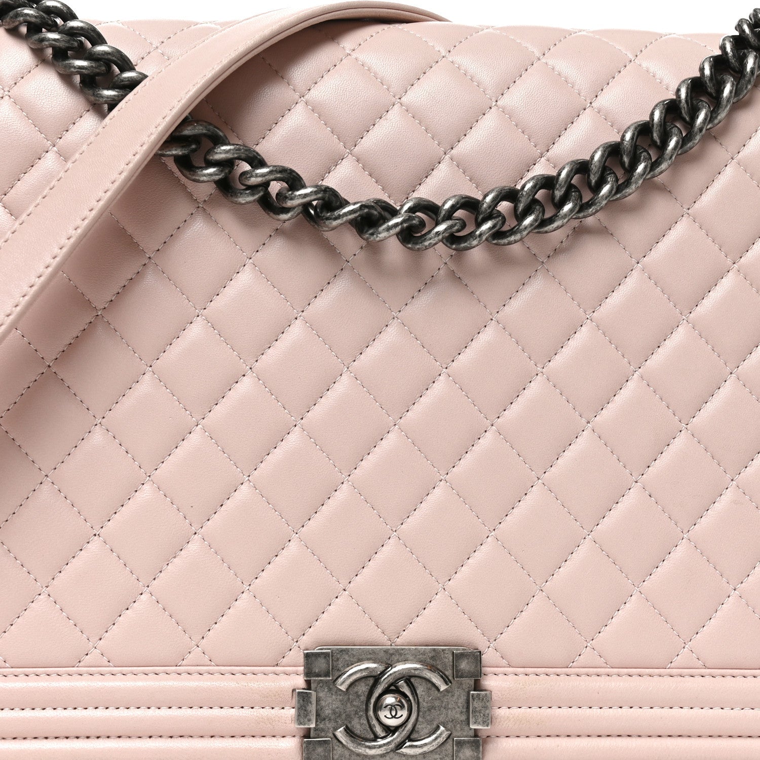 Lambskin Quilted Large Boy Flap Light Pink