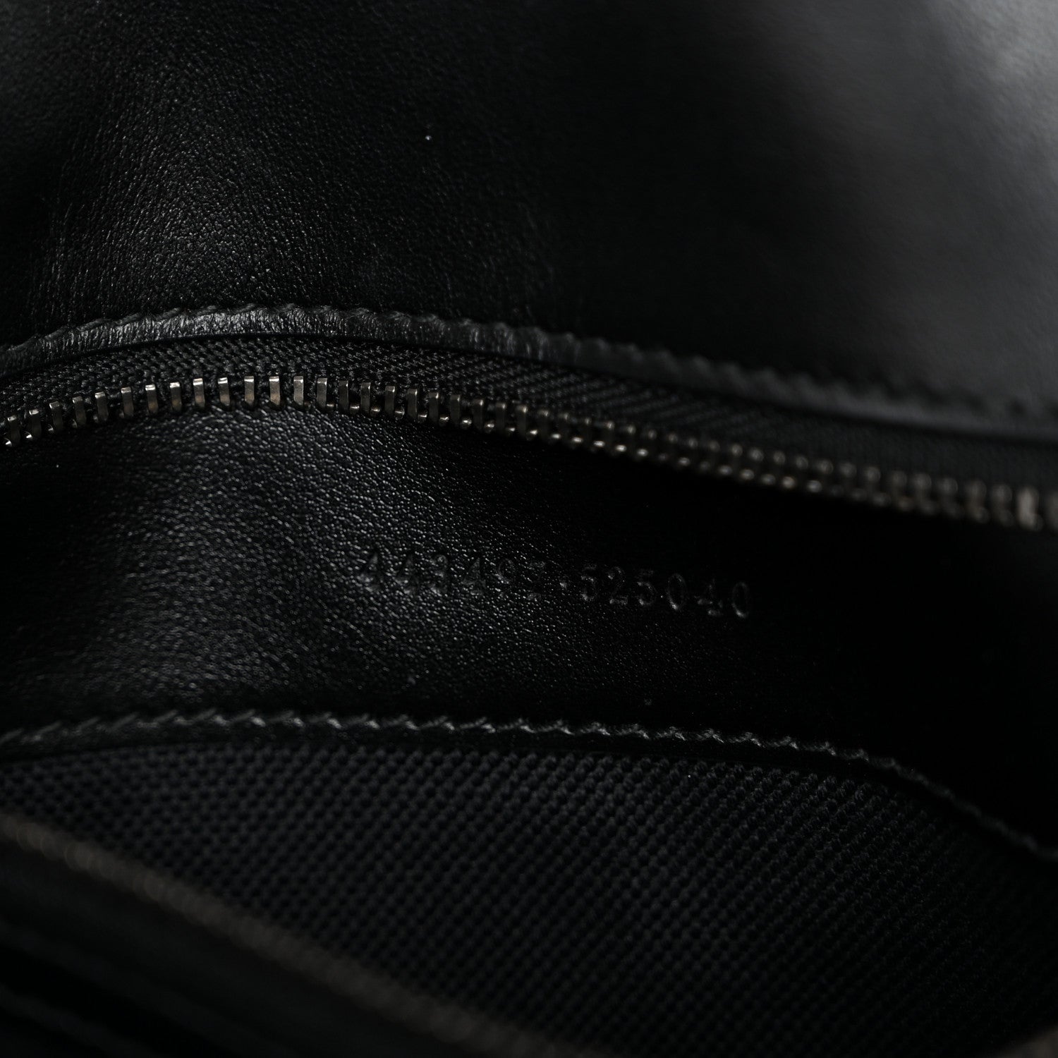 Calfskin Matelasse Monochrome Small GG Marmont Shoulder Bag Black