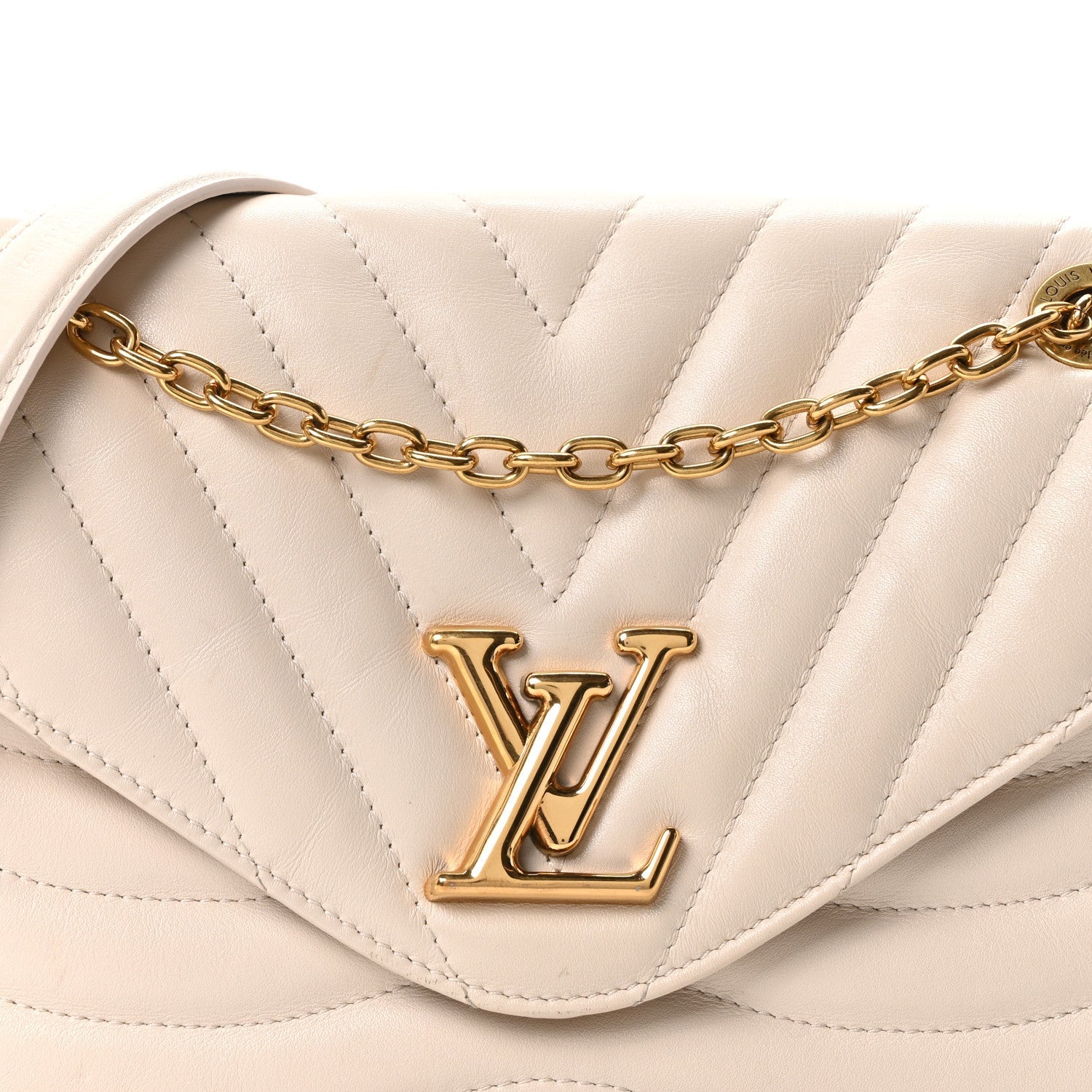 Calfskin New Wave Chain Bag MM NM Ivory