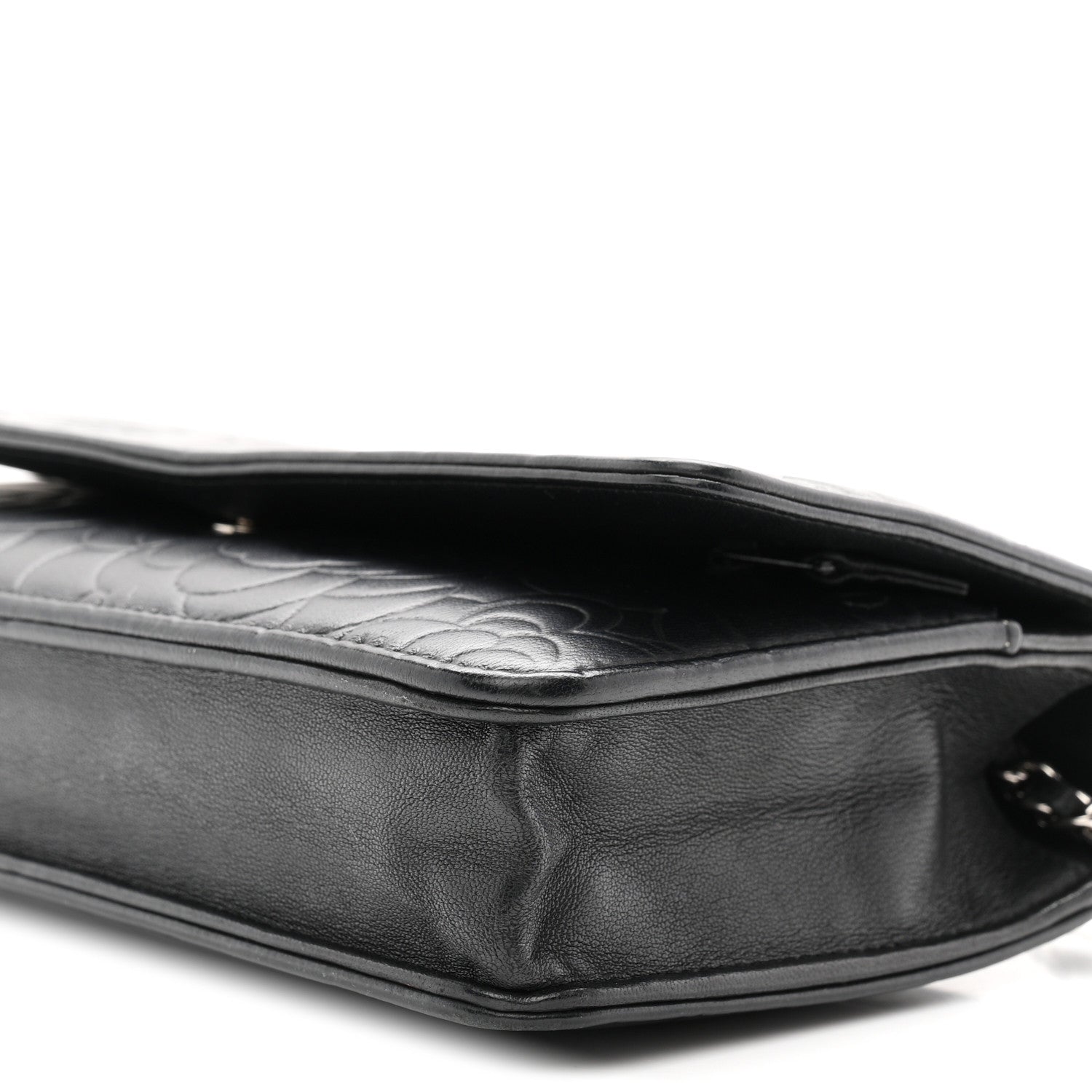 Lambskin Camellia Embossed Wallet On Chain WOC Black