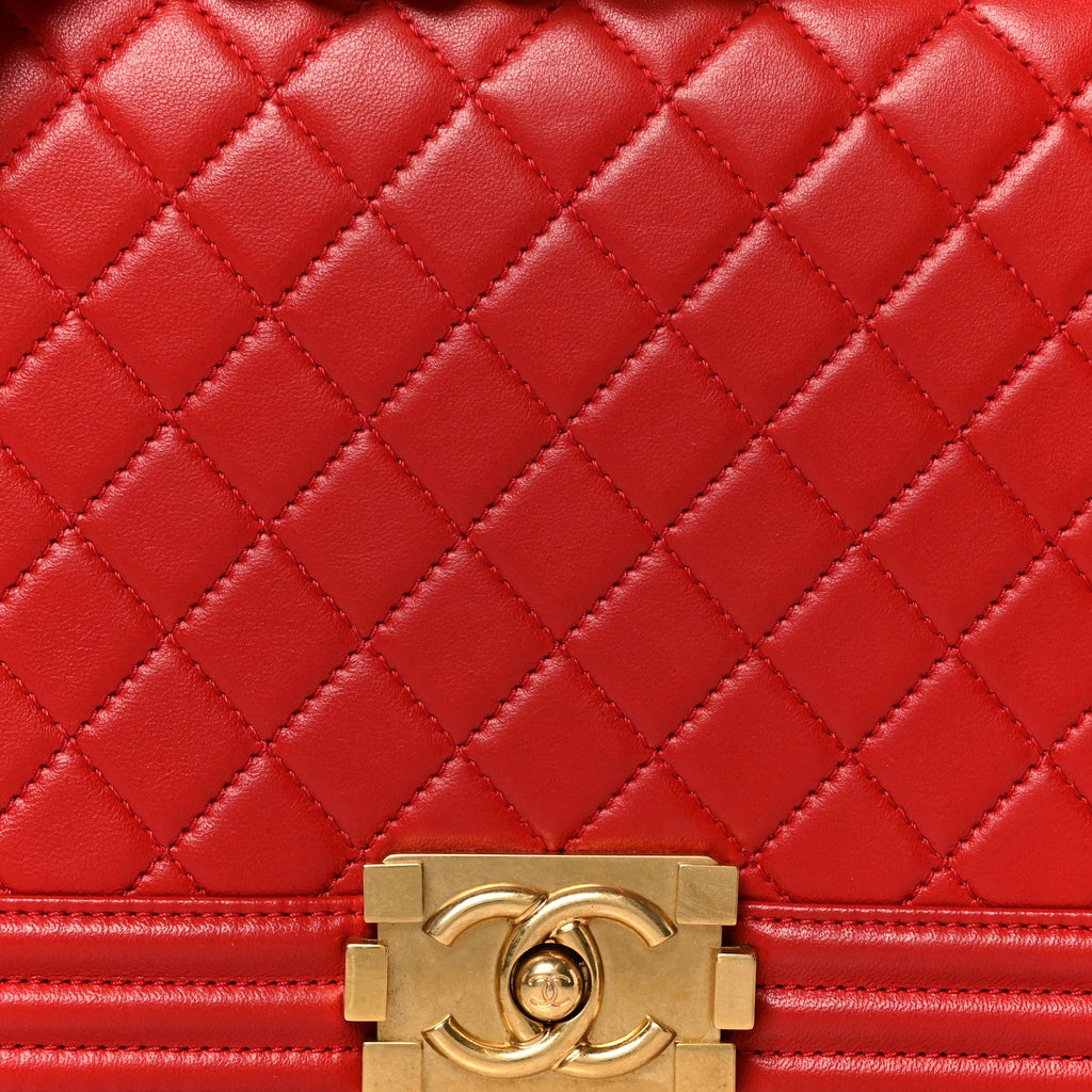 Lambskin Quilted New Medium Boy Flap Red