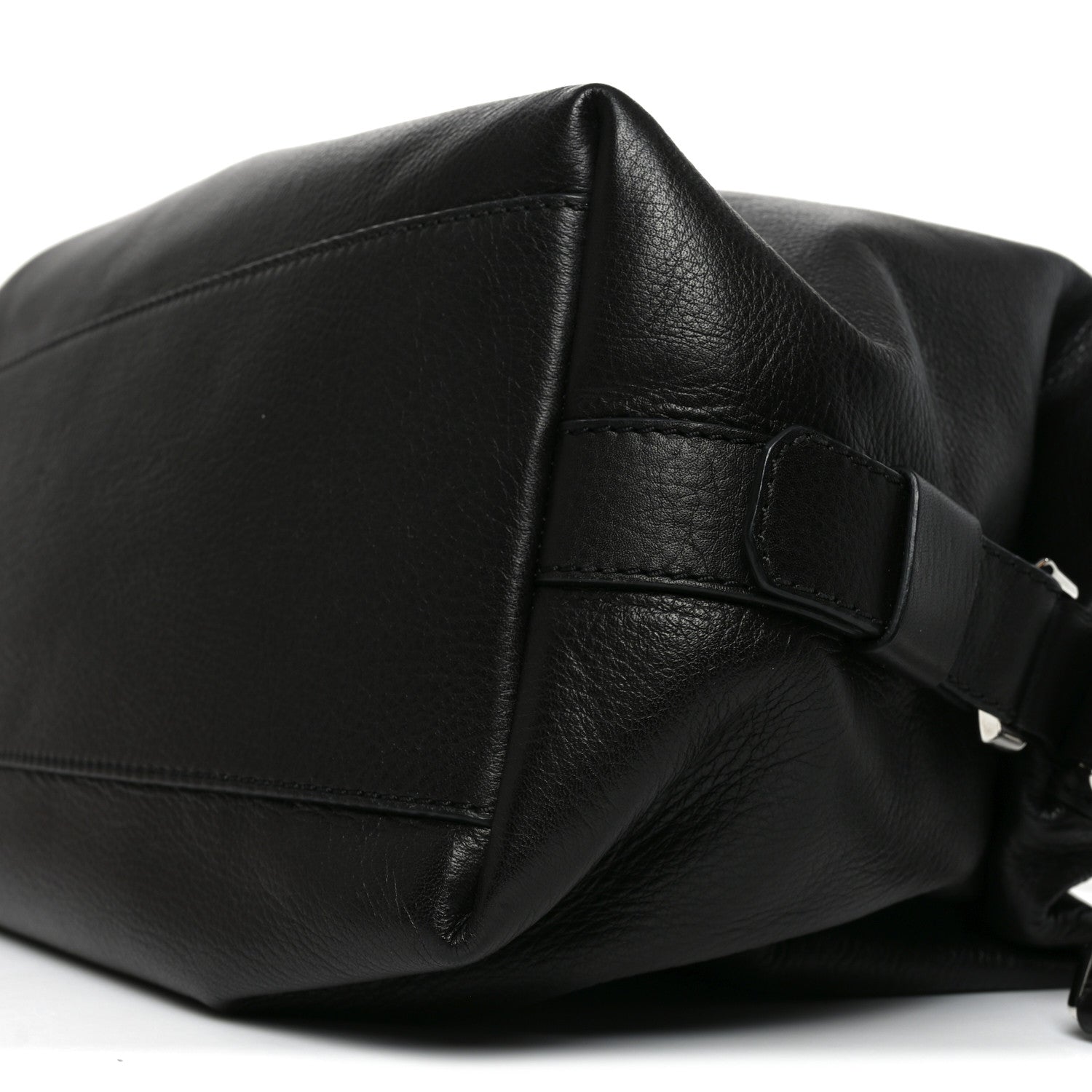 Waxy Grained Calfskin Medium Nightingale  Black