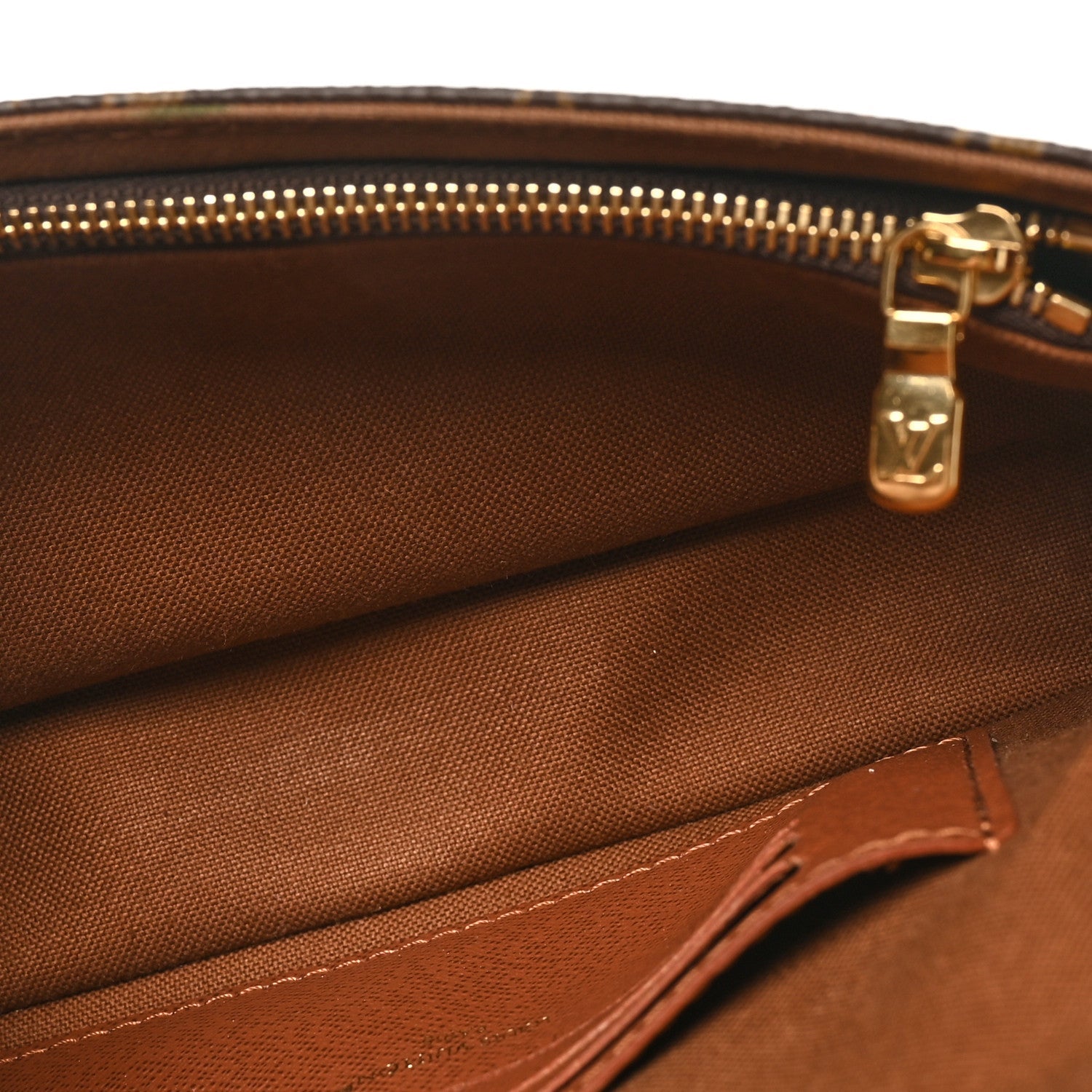 Monogram Ivy Wallet On Chain