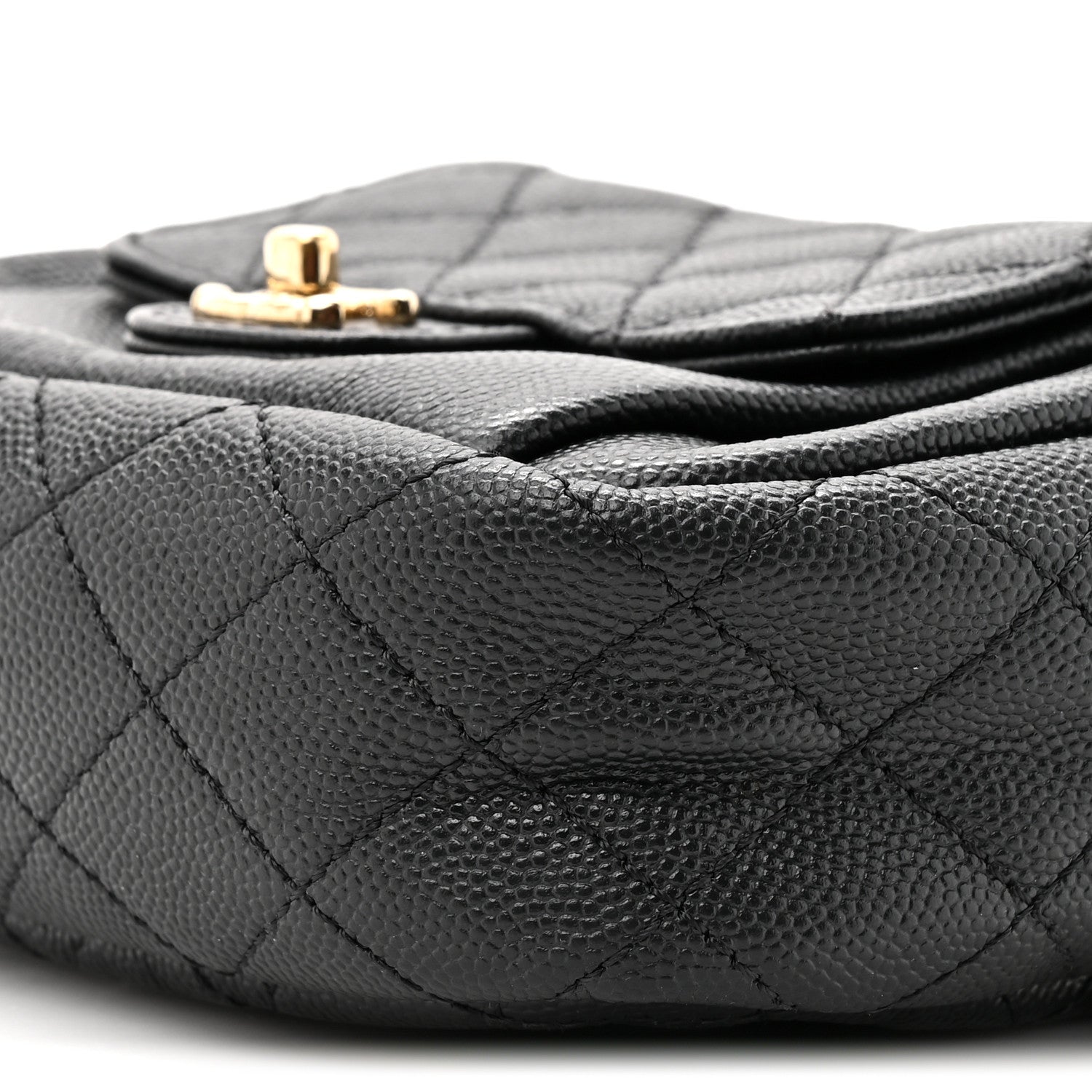 Caviar Quilted CC Day Camera Case Black