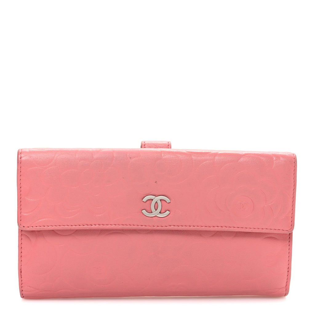 Lambskin Camellia Embossed Large Brilliant Flap Wallet Pink
