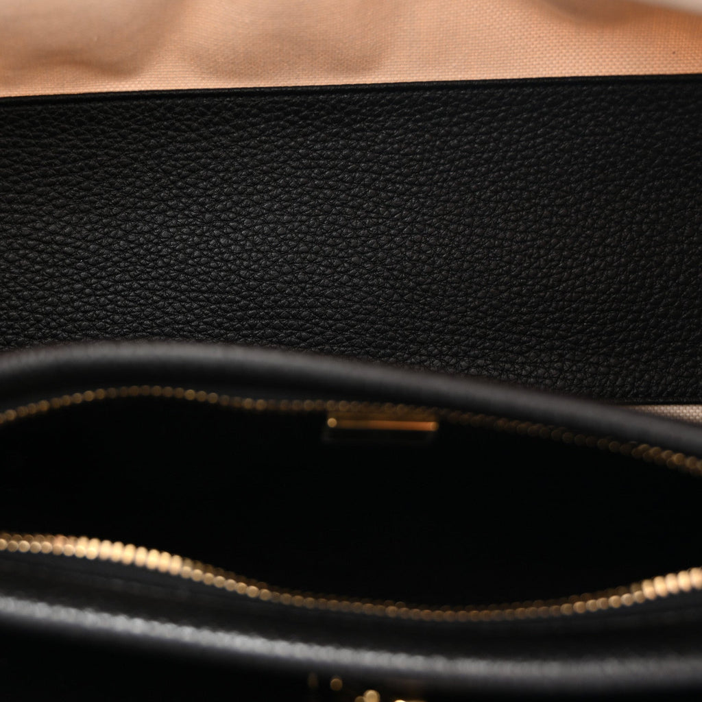 Grained Calfskin Boucle Urban Essentials Small Shopping Bag Ecru Black
