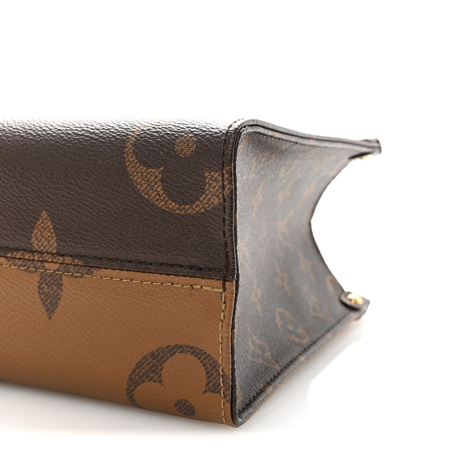 Reverse Monogram Giant Onthego PM PM