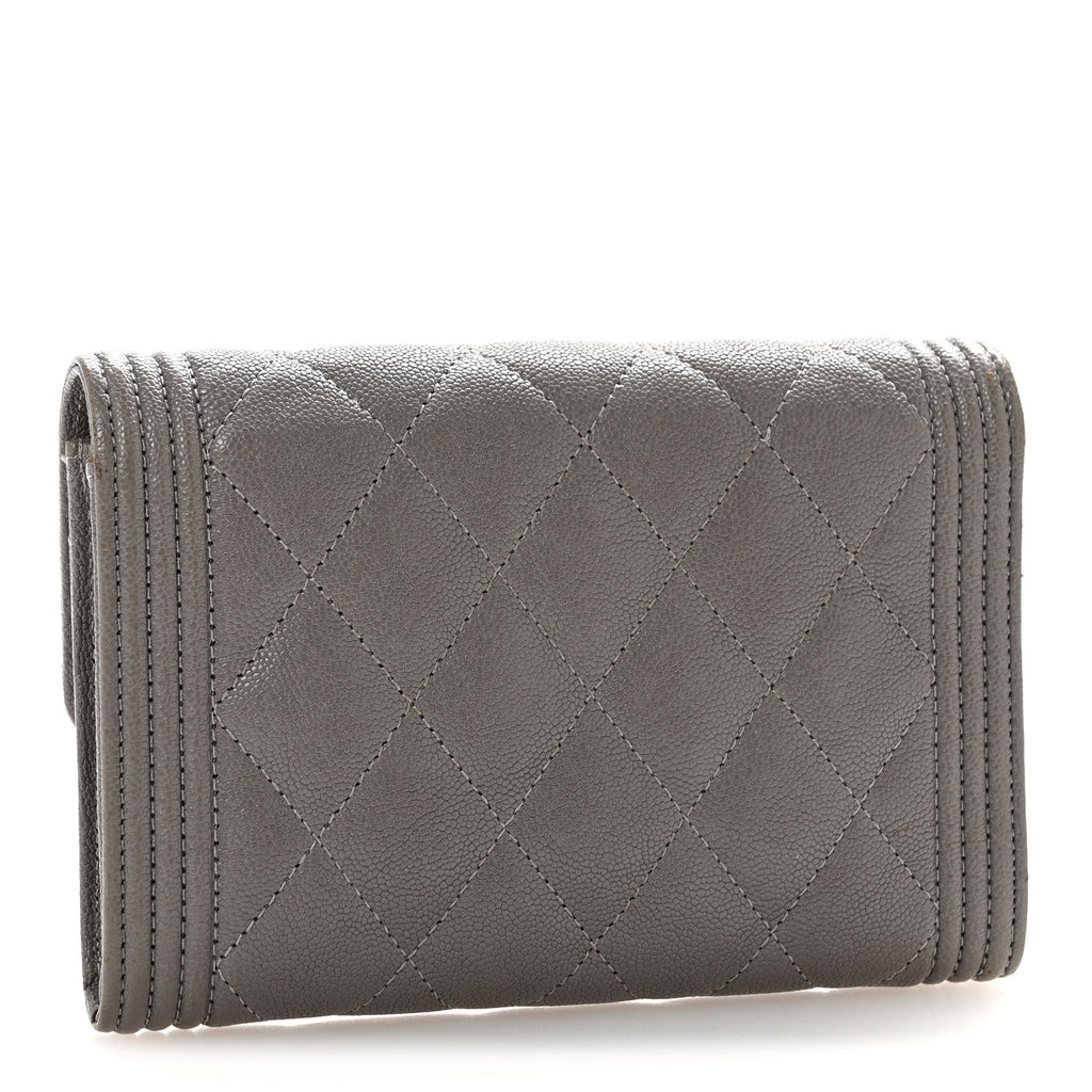 Caviar Quilted Medium Boy Flap Wallet Grey