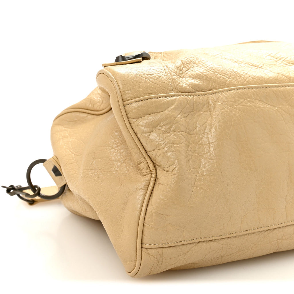 Agneau Classic Hardware Maxi Twiggy Beige Sahara