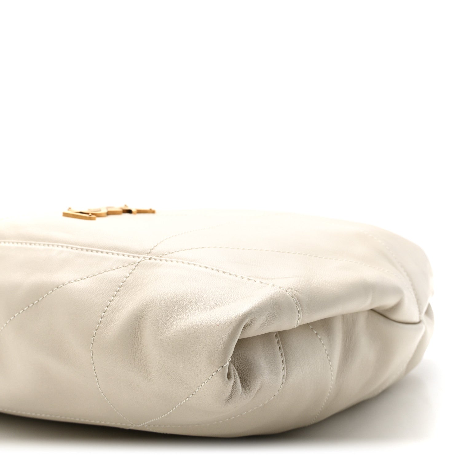 Lambskin Matelasse Monogram Medium Jamie 4.3 Pochon Crema Soft